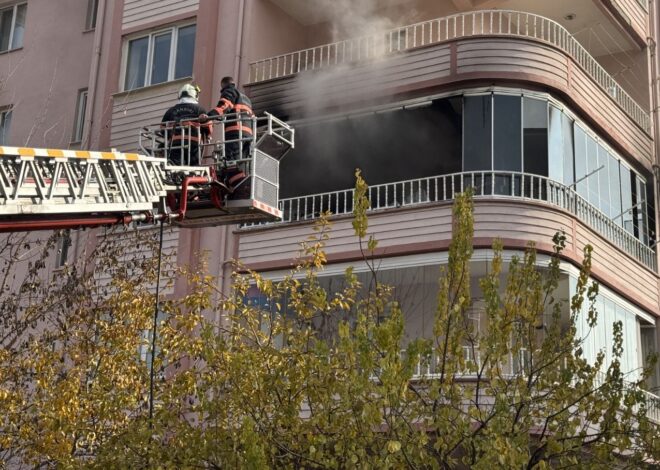 Çankırı’da apartman dairesinde yangın