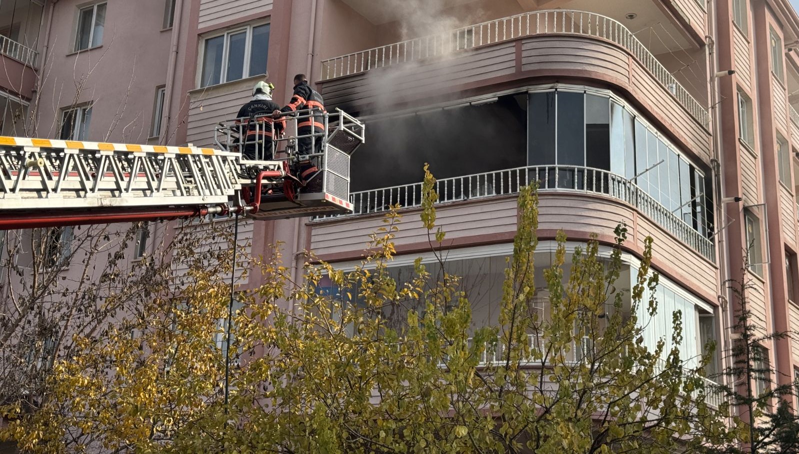 Çankırı’da apartman dairesinde yangın